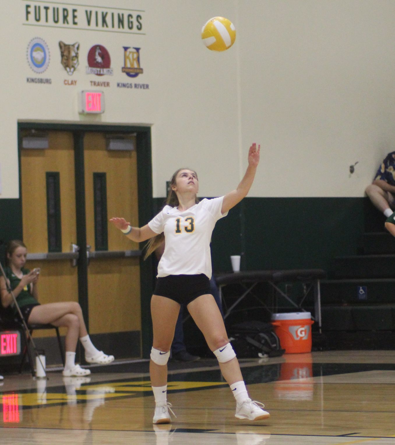Vikings sweep the Pirates